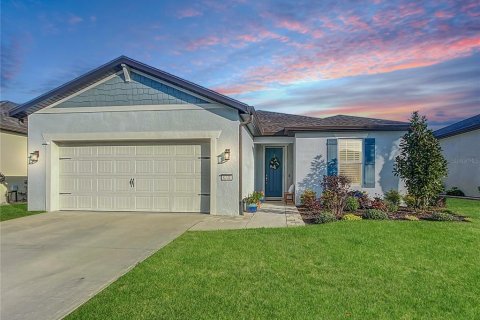 Casa en venta en Ocala, Florida, 3 dormitorios, 203.08 m2 № 1580141 - foto 1