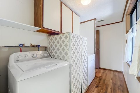Villa ou maison à louer à Chuluota, Floride: 3 chambres, 133.78 m2 № 2419347 - photo 29