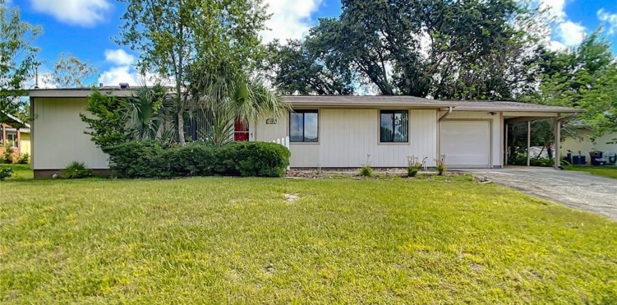 Villa ou maison à Chuluota, Floride 3 chambres, 133.78 m2 № 2419347