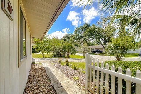 Villa ou maison à louer à Chuluota, Floride: 3 chambres, 133.78 m2 № 2419347 - photo 28