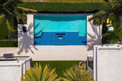 Casa en venta en Fort Lauderdale, Florida, 7 dormitorios, 543.57 m2 № 2338091 - foto 5