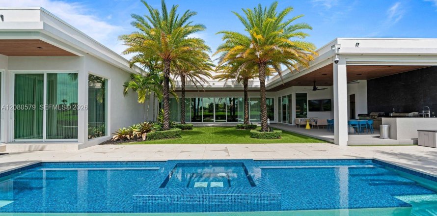 Casa en Fort Lauderdale, Florida 7 dormitorios, 543.57 m2 № 2338091