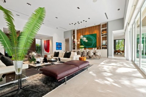 Casa en venta en Fort Lauderdale, Florida, 7 dormitorios, 543.57 m2 № 2338091 - foto 22