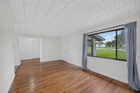 House in Belleview, Florida 2 bedrooms, 86.58 sq.m. № 2236947 - photo 7