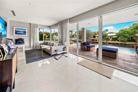 Villa ou maison à vendre à Miami Shores, Floride: 4 chambres, 394.56 m2 № 2016513 - photo 27