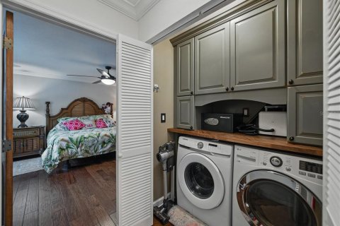 Casa en venta en Gulfport, Florida, 3 dormitorios, 189.52 m2 № 1771171 - foto 16