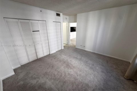 Снять в аренду кондоминиум в Майами, Флорида 1 спальня, 74.88м2, № 2003529 - фото 9