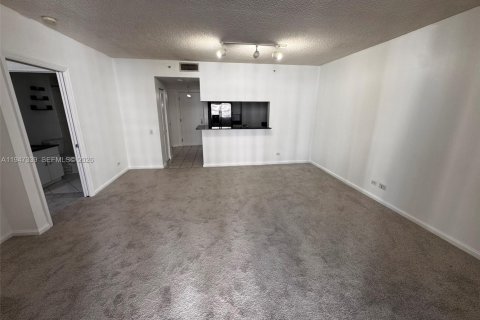 Снять в аренду кондоминиум в Майами, Флорида 1 спальня, 74.88м2, № 2003529 - фото 4