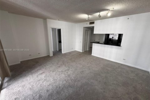 Снять в аренду кондоминиум в Майами, Флорида 1 спальня, 74.88м2, № 2003529 - фото 5