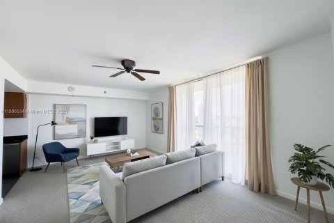 Снять в аренду кондоминиум в Майами, Флорида 52.68м2, № 1954664 - фото 3