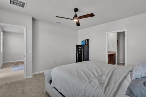 Casa en venta en Winter Haven, Florida, 4 dormitorios, 201.6 m2 № 1640319 - foto 16