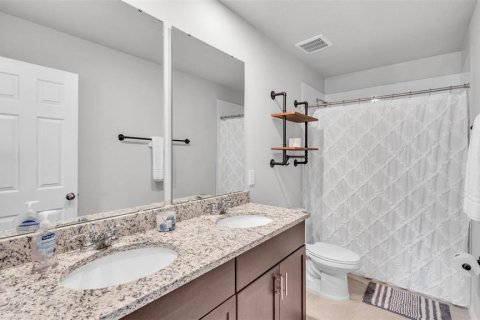 Casa en venta en Winter Haven, Florida, 4 dormitorios, 201.6 m2 № 1640319 - foto 27