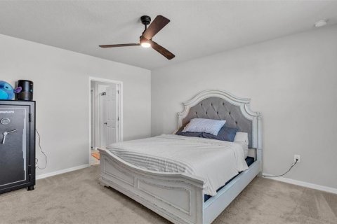 Casa en venta en Winter Haven, Florida, 4 dormitorios, 201.6 m2 № 1640319 - foto 15