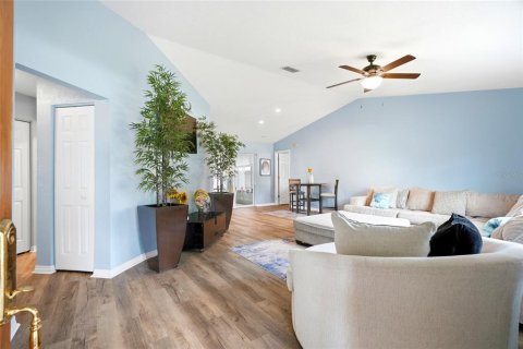 Villa ou maison à vendre à Spring Hill, Floride: 3 chambres, 133.04 m2 № 2222880 - photo 4
