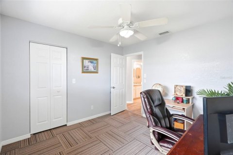 Villa ou maison à vendre à Spring Hill, Floride: 3 chambres, 133.04 m2 № 2222880 - photo 25