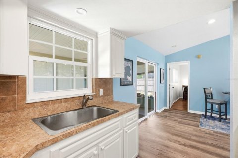 Villa ou maison à vendre à Spring Hill, Floride: 3 chambres, 133.04 m2 № 2222880 - photo 14