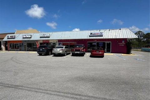 Propiedad comercial en venta en Englewood, Florida, 523.97 m2 № 2166126 - foto 8