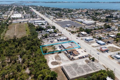 Propiedad comercial en venta en Englewood, Florida, 523.97 m2 № 2166126 - foto 4