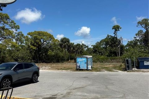 Propiedad comercial en venta en Englewood, Florida, 523.97 m2 № 2166126 - foto 12