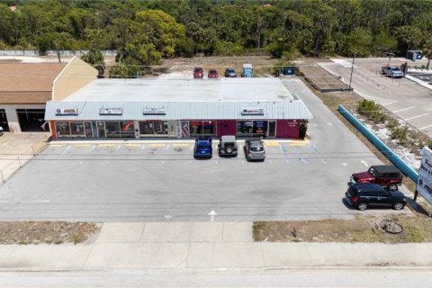 Propiedad comercial en venta en Englewood, Florida, 523.97 m2 № 2166126 - foto 6
