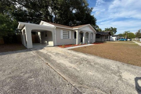 Casa en venta en Tampa, Florida, 4 dormitorios, 110.37 m2 № 2102144 - foto 10