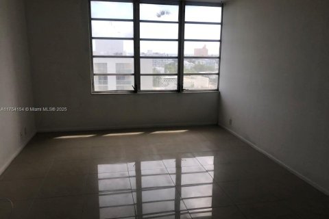 Купить кондоминиум в Майами-Бич, Флорида 1 спальня, 79.15м2, № 2013285 - фото 5