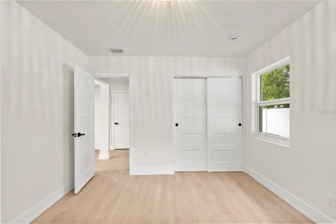 Casa en venta en Saint Petersburg, Florida, 4 dormitorios, 141.77 m2 № 2386665 - foto 21