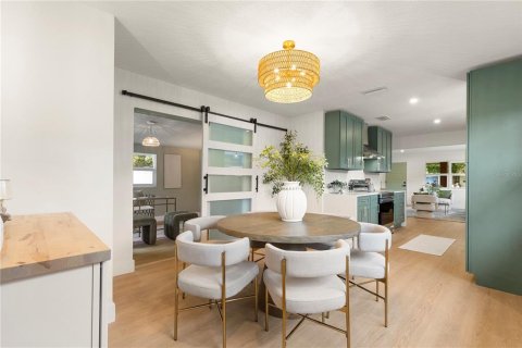 Casa en venta en Saint Petersburg, Florida, 4 dormitorios, 141.77 m2 № 2386665 - foto 7
