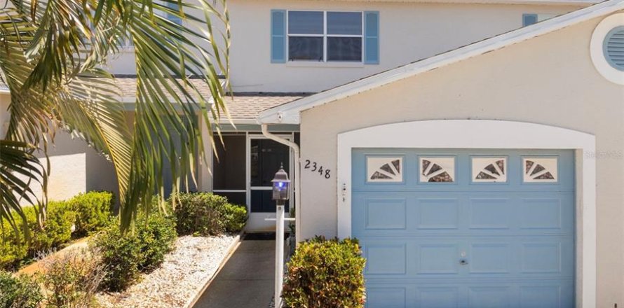Touwnhouse à Winter Haven, Floride 2 chambres, 119.01 m2 № 1540567