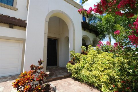Villa ou maison à vendre à Riverview, Floride: 6 chambres, 464.7 m2 № 1858412 - photo 2