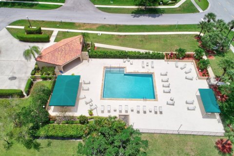 Villa ou maison à louer à Boynton Beach, Floride: 2 chambres, 117.24 m2 № 1116949 - photo 1