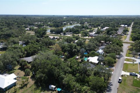 Купить земельный участок в Сент-Луси, Флорида № 1971300 - фото 2