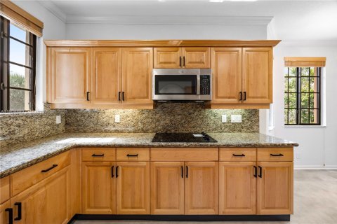 Снять в аренду таунхаус в Уэстон, Флорида 3 спальни, 212.75м2, № 1956541 - фото 16