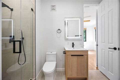 Снять в аренду таунхаус в Уэстон, Флорида 3 спальни, 212.75м2, № 1956541 - фото 22