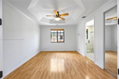 Снять в аренду таунхаус в Уэстон, Флорида 3 спальни, 212.75м2, № 1956541 - фото 26