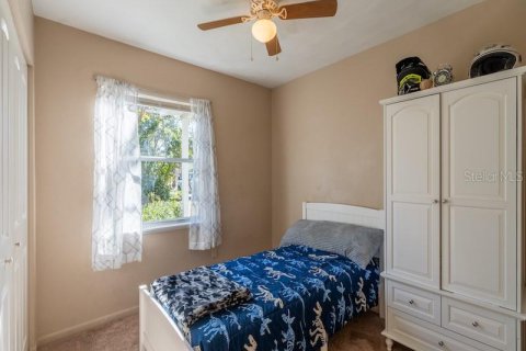House in Fort MC Coy, Florida 3 bedrooms, 120.4 sq.m. № 2096845 - photo 18