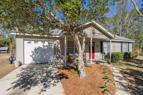 House in Fort MC Coy, Florida 3 bedrooms, 120.4 sq.m. № 2096845 - photo 4