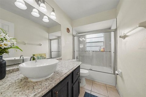 Villa ou maison à vendre à Orlando, Floride: 3 chambres, 167.5 m2 № 2355629 - photo 5