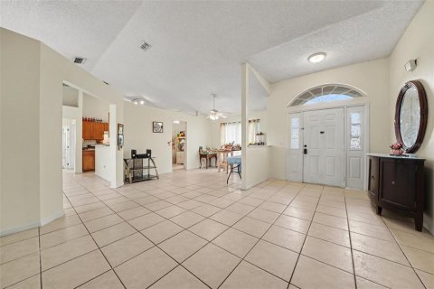 Villa ou maison à vendre à Orlando, Floride: 3 chambres, 167.5 m2 № 2355629 - photo 12