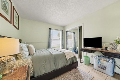 Villa ou maison à vendre à Orlando, Floride: 3 chambres, 167.5 m2 № 2355629 - photo 6