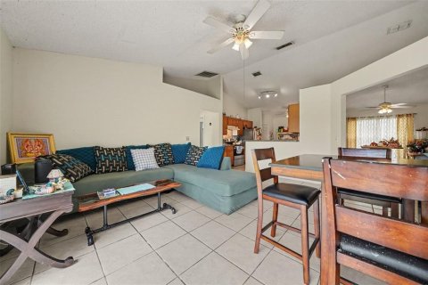 Villa ou maison à vendre à Orlando, Floride: 3 chambres, 167.5 m2 № 2355629 - photo 19
