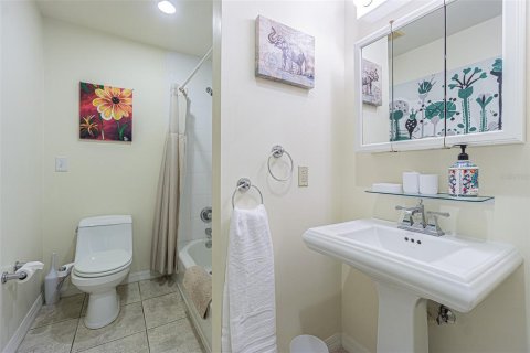 Casa en alquiler en Wesley Chapel, Florida, 3 dormitorios, 142.51 m2 № 2109068 - foto 24