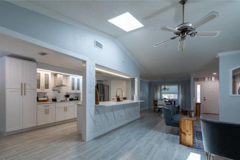 House in Bradenton, Florida 3 bedrooms, 148.64 sq.m. № 1656950 - photo 17
