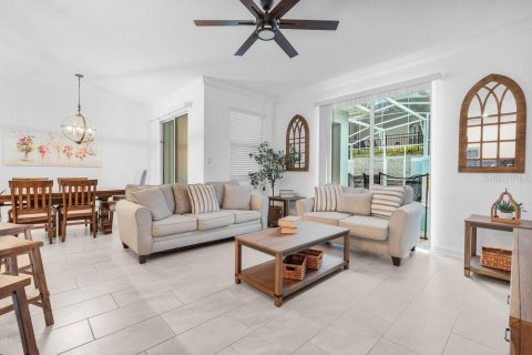 Adosado en venta en Davenport, Florida, 4 dormitorios, 177.81 m2 № 1625679 - foto 2