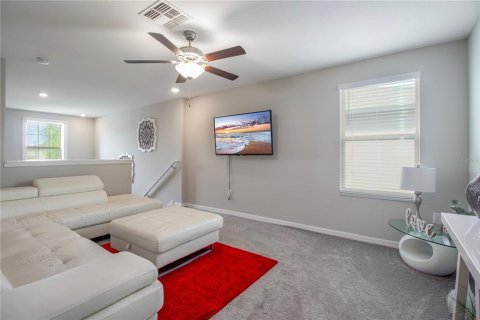 House in Wimauma, Florida 5 bedrooms, 224.36 sq.m. № 1888575 - photo 11