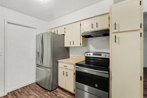 Casa en venta en Lakeland, Florida, 4 dormitorios, 126.16 m2 № 2167184 - foto 9