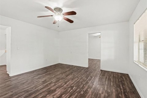 Casa en venta en Lakeland, Florida, 4 dormitorios, 126.16 m2 № 2167184 - foto 6