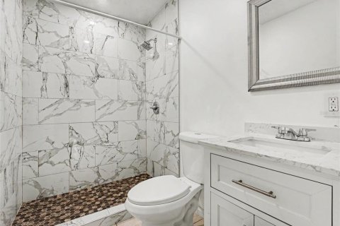 Casa en venta en Lakeland, Florida, 4 dormitorios, 126.16 m2 № 2167184 - foto 15