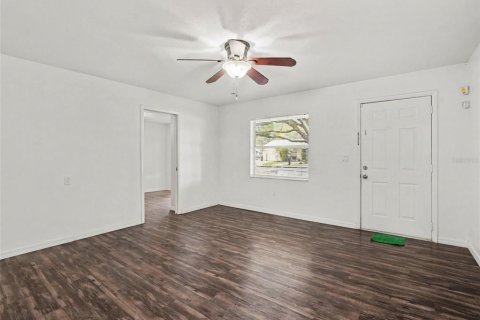Casa en venta en Lakeland, Florida, 4 dormitorios, 126.16 m2 № 2167184 - foto 4