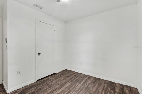 Casa en venta en Lakeland, Florida, 4 dormitorios, 126.16 m2 № 2167184 - foto 16